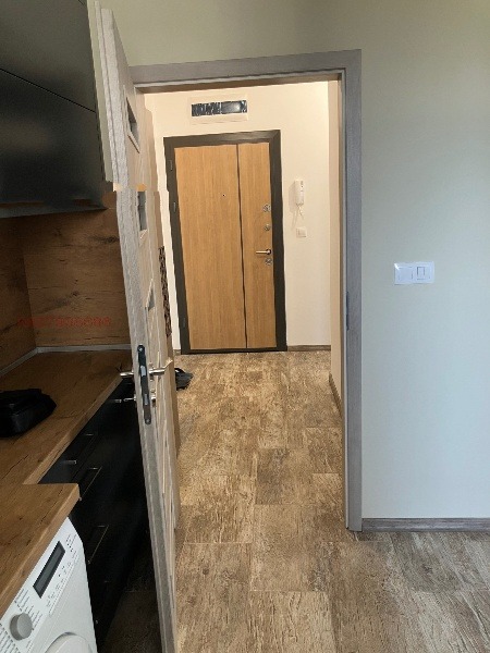 Продава  2-стаен град Пловдив , Тракия , 81 кв.м | 28503879 - изображение [3]