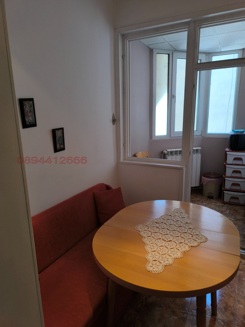 Продава 2-СТАЕН, гр. Търговище, Център, снимка 6 - Апартаменти - 53229929