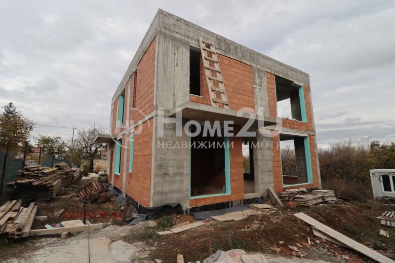 Продава КЪЩА, гр. София, Горна баня, снимка 2 - Къщи - 52334449