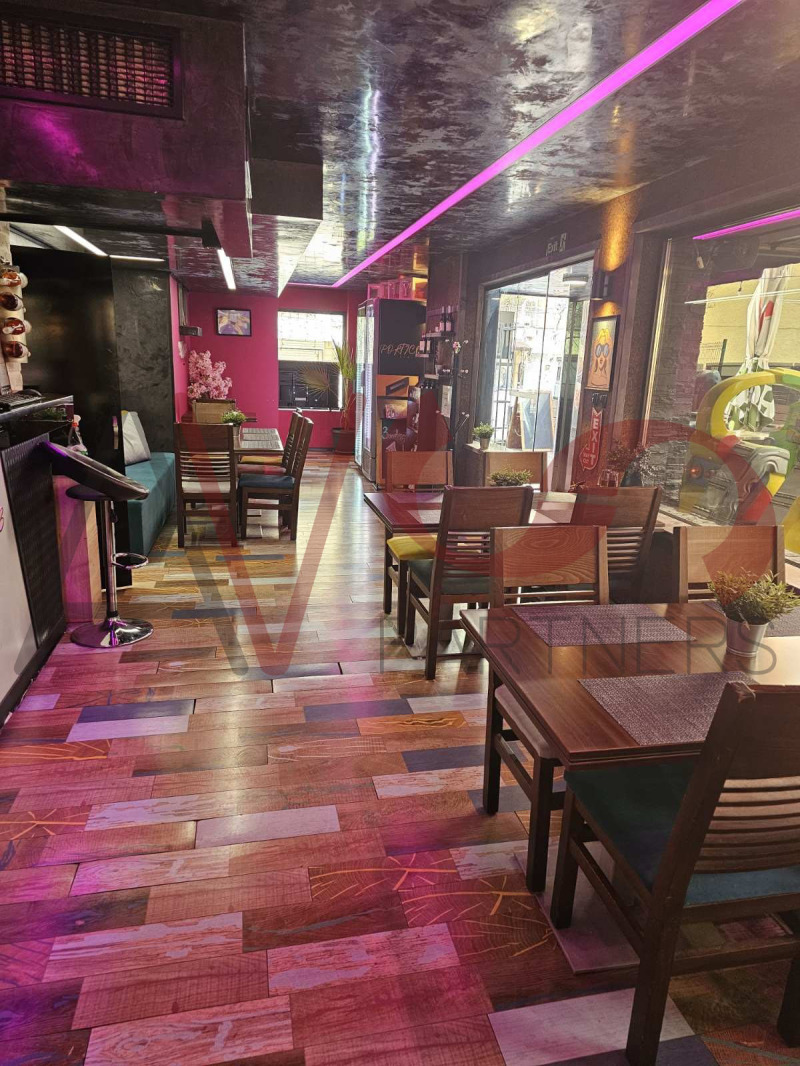 Till salu  Bar Sofia , Borovo , 160 kvm | 63348265 - bild [3]