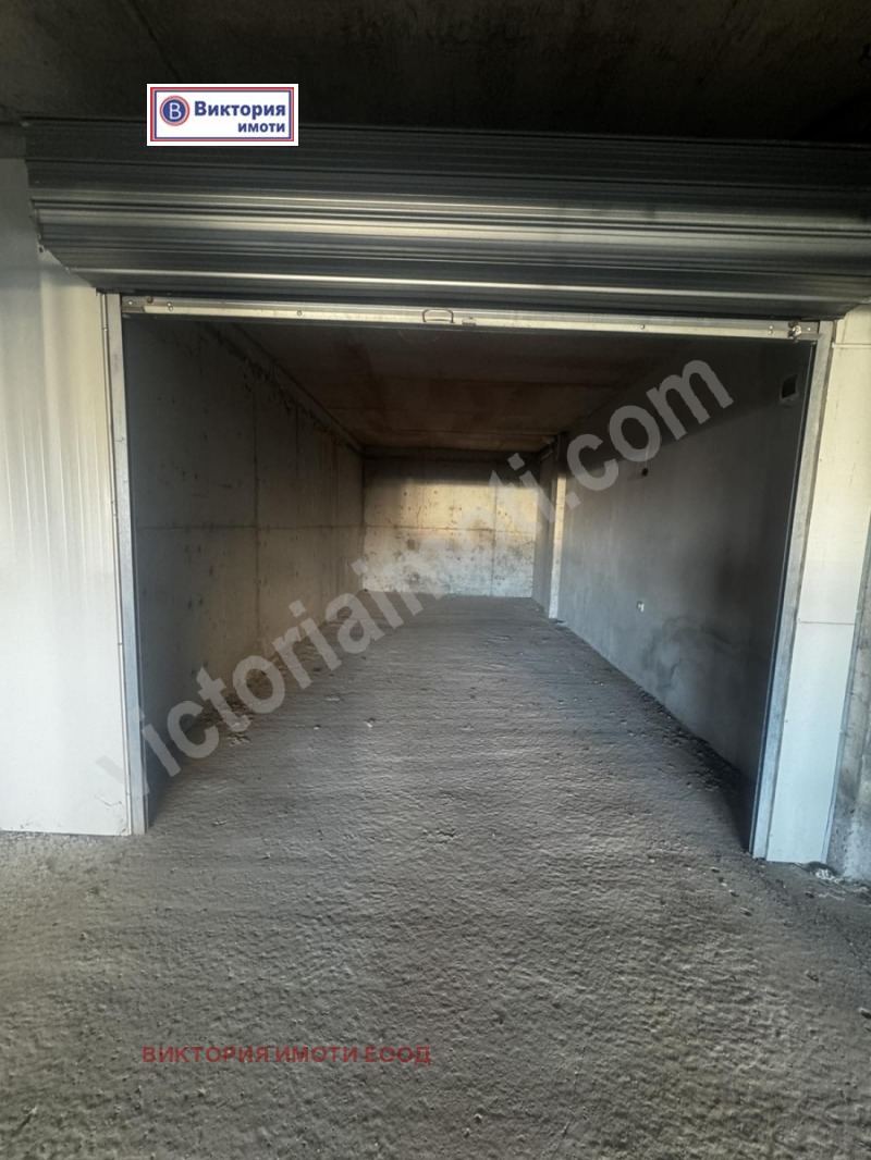 Продава ГАРАЖ в град Велико Търново, Бузлуджа - 21 кв.м / 25 500 € » 49 873.67 лв., ВИКТОРИЯ ИМОТИ ЕООД