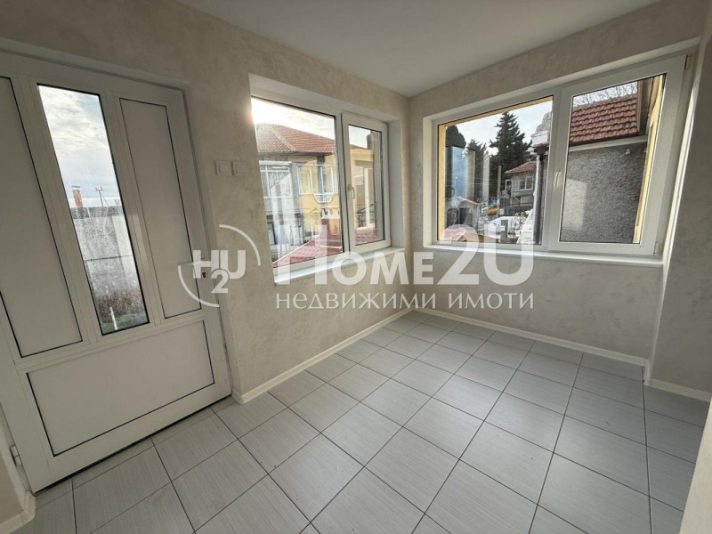 Продава ЕТАЖ ОТ КЪЩА, гр. Варна, Виница, снимка 4 - Етаж от къща - 53497146