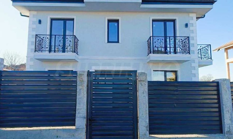 Na prodej  Dům Burgas , Marinka , 165 m2 | 74557674 - obraz [2]