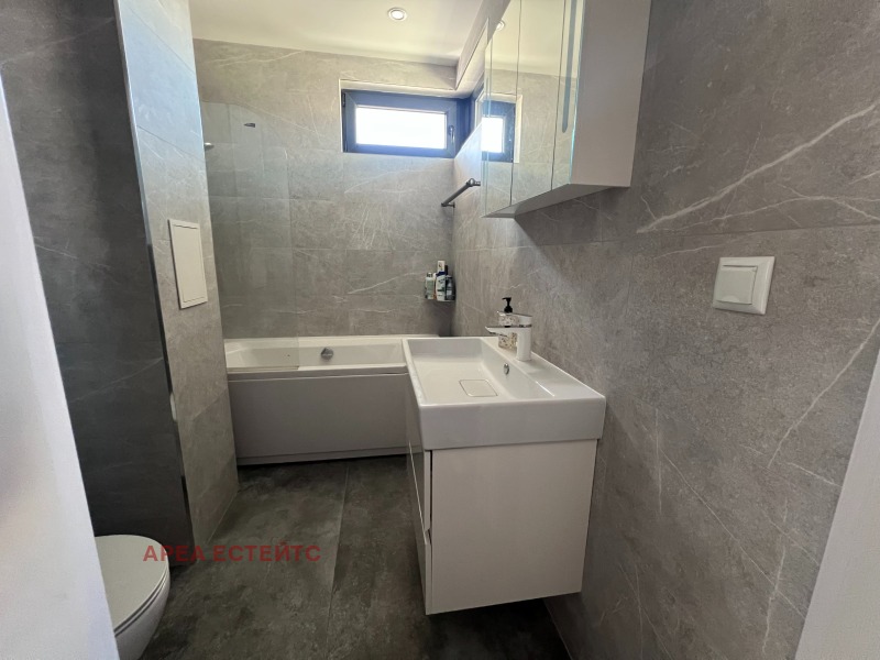 Продава  Къща град Бургас , Сарафово , 211 кв.м | 70888289 - изображение [4]