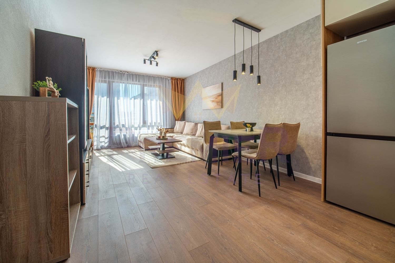 Продава 3-СТАЕН, гр. Варна, Център, снимка 3 - Апартаменти - 56358061