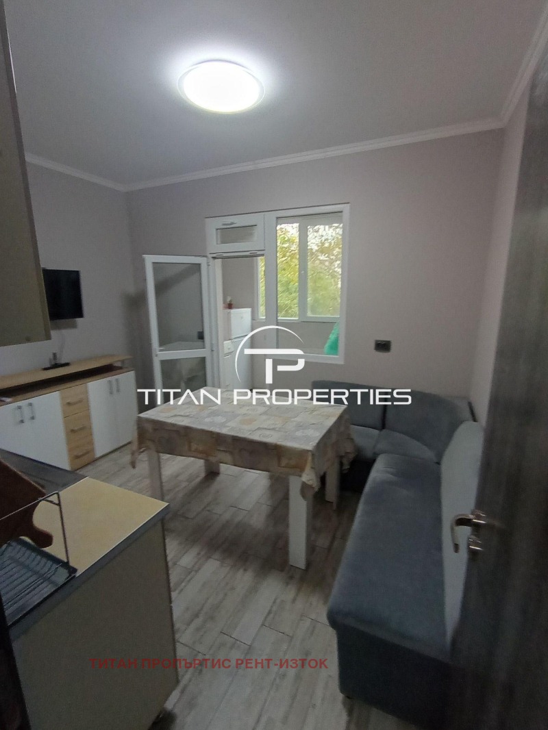 Продава  1-стаен град Бургас , Братя Миладинови , 45 кв.м | 83605125 - изображение [2]