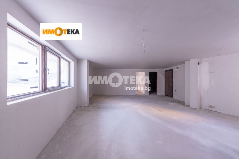 Продава  2-стаен град Варна , Зимно кино Тракия , 80 кв.м | 80045179