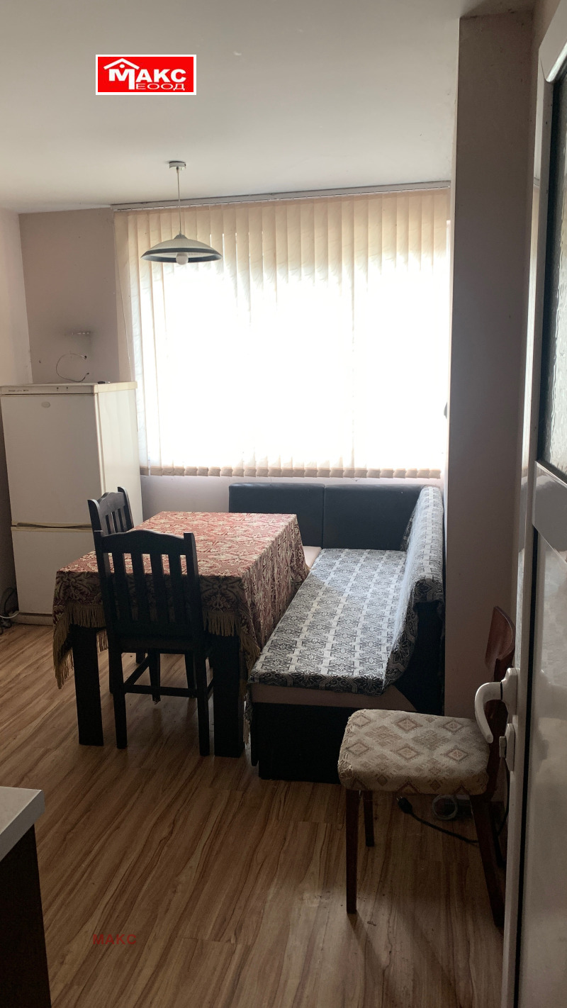 Na prodej  3 ložnice Pernik , Iztok , 99 m2 | 56077451 - obraz [3]