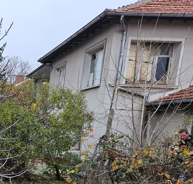 Продава  Къща област Пловдив , с. Цалапица , 200 кв.м | 32503121 - изображение [4]