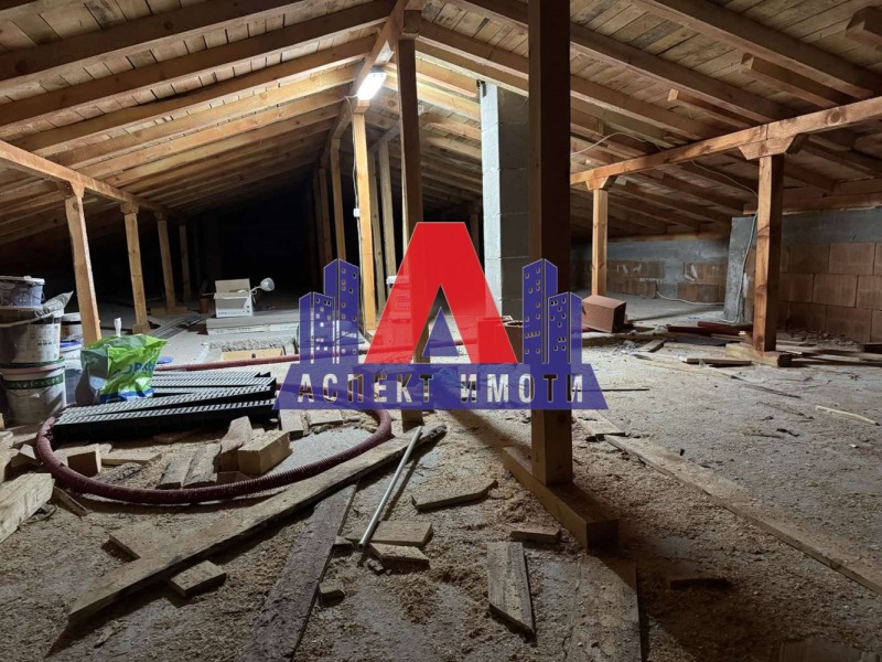 À venda  Casa região Plovdiv , Markovo , 310 m² | 89698957 - imagem [17]