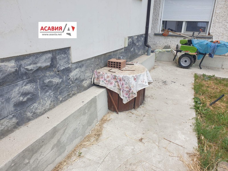 Na prodej  Dům oblast Loveč , Dermanci , 144 m2 | 59209507 - obraz [13]