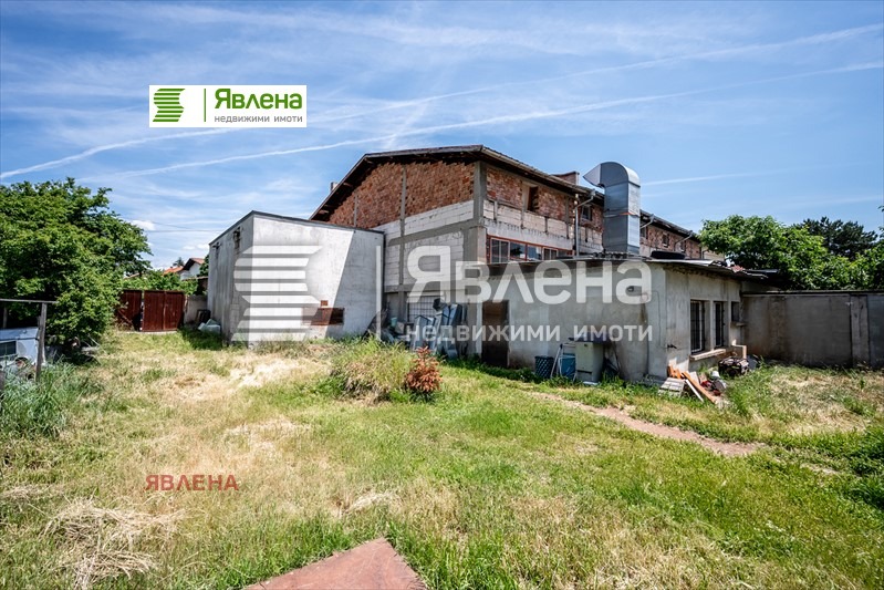Продава ПРОМ. ПОМЕЩЕНИЕ, гр. София, с. Чепинци, снимка 2 - Производствени сгради - 54783531