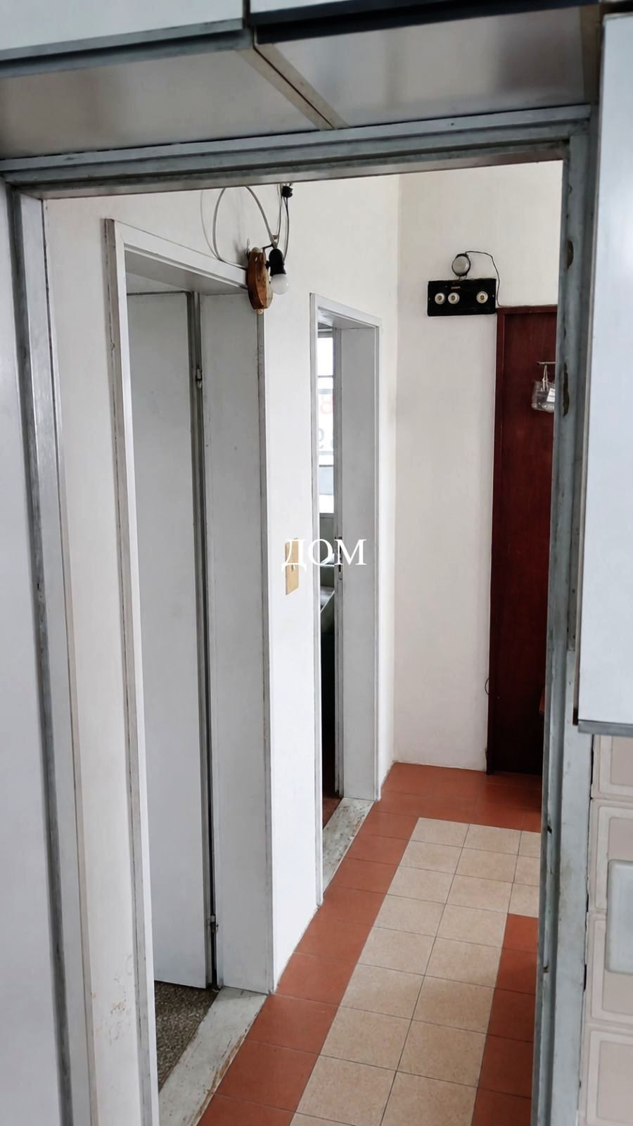 Продава 2-СТАЕН, гр. Шумен, Боян Българанов 1, снимка 4 - Апартаменти - 52009921