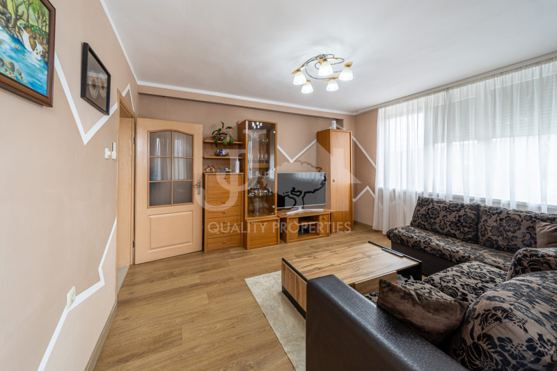 Продава 2-СТАЕН в град Перник, Център - 60 кв.м / 110 000 € » 215 141.30 лв., ДЖЕЙ И ДЖЕЙ КОРПОРЕЙШЪН ООД