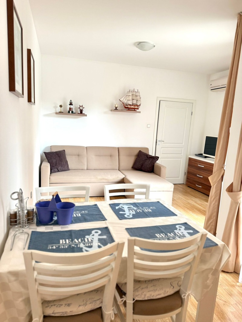 Продава 2-СТАЕН в област Бургас, к.к. Слънчев бряг - 56 кв.м / 85 500 € » 167 223.47 лв., ФАЙВ ХОУМС