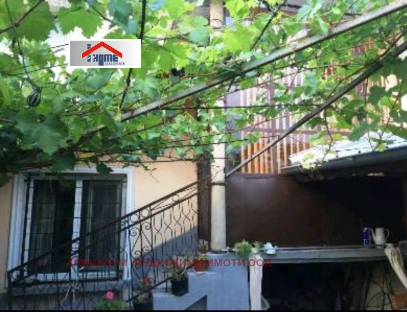 Продава КЪЩА в област Плевен, с. Ореховица - 120 кв.м / 29 000 € » 56 719.07 лв., АЙВИХОУМ НЕДВИЖИМИ ИМОТИ ООД