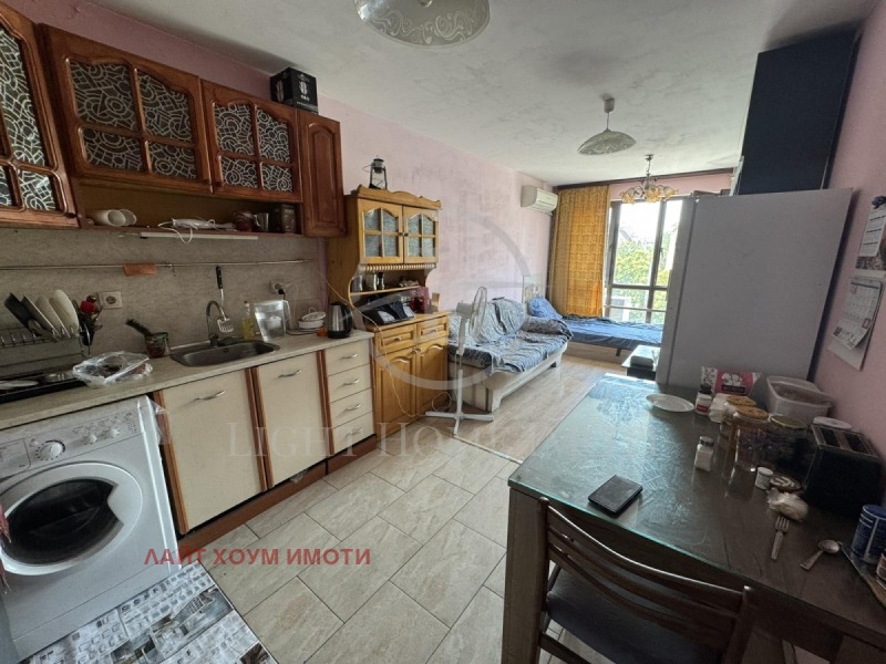 For Sale  1 bedroom Plovdiv , Karshiyaka , 58 sq.m | 63954551 - image [2]