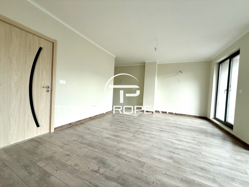 En venta  2 dormitorios Plovdiv , Tsentar , 89 metros cuadrados | 54199571