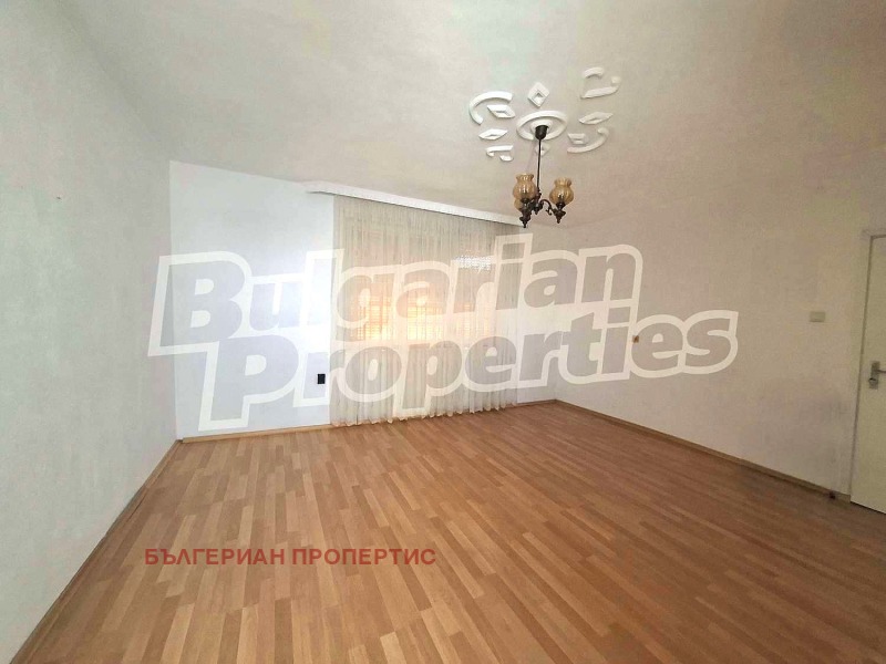 À venda  Casa região Iambol , Elhovo , 240 m² | 76482073 - imagem [3]