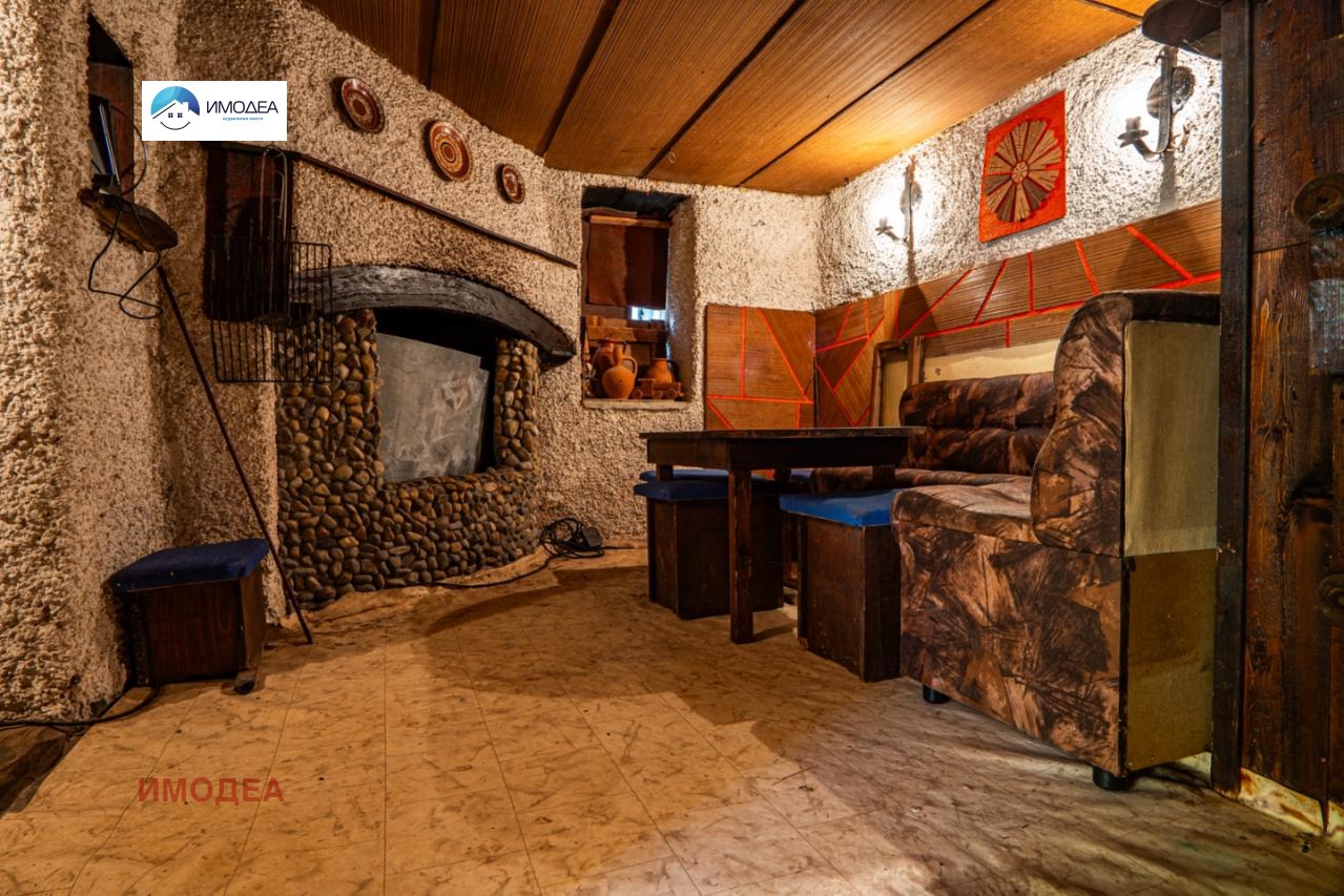 Продава КЪЩА, с. Горни Върпища, област Габрово, снимка 3 - Къщи - 56229120