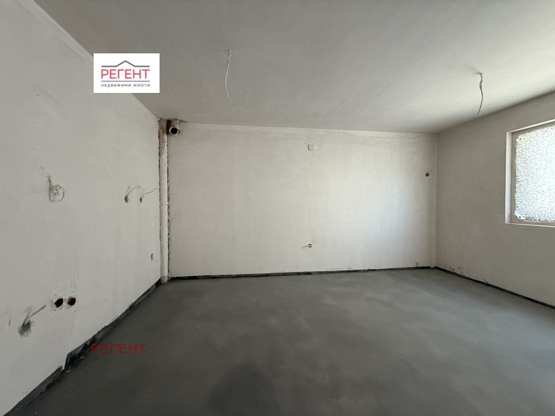Продава 2-СТАЕН в област Габрово, гр. Севлиево - 61 кв.м / 61 000 € » 119 305.63 лв., РЕГЕНТ