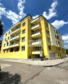 2 dormitoare Reduta, Sofia