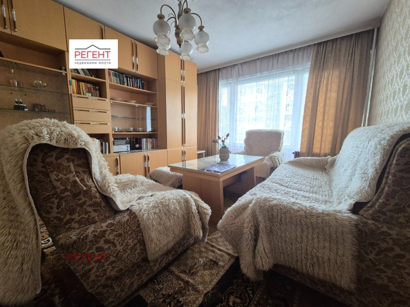 De vânzare  1 dormitor Gabrovo , Mladost , 56 mp | 41655520