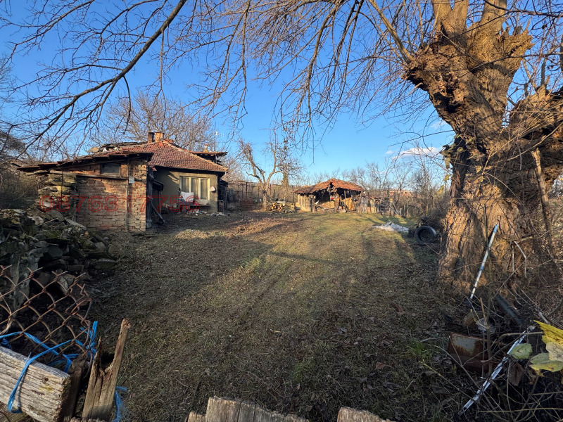 Продава КЪЩА, гр. Килифарево, област Велико Търново, снимка 11 - Къщи - 52836317