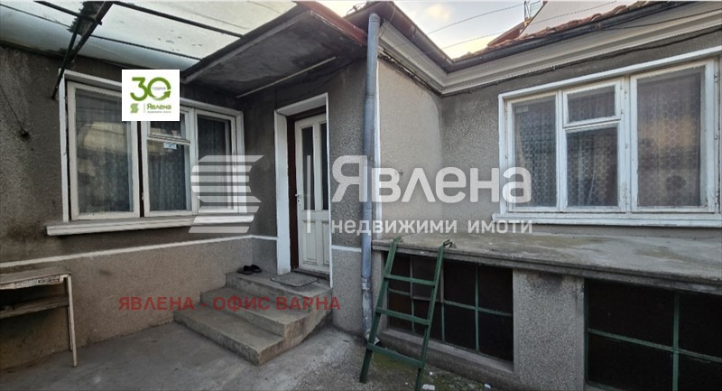 Продава КЪЩА, гр. Варна, Колхозен пазар, снимка 2 - Къщи - 55506180