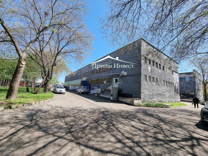 À vendre  Bâtiment industriel Plovdiv , Indoustrialna zona - Sever , 10851 m² | 97777930