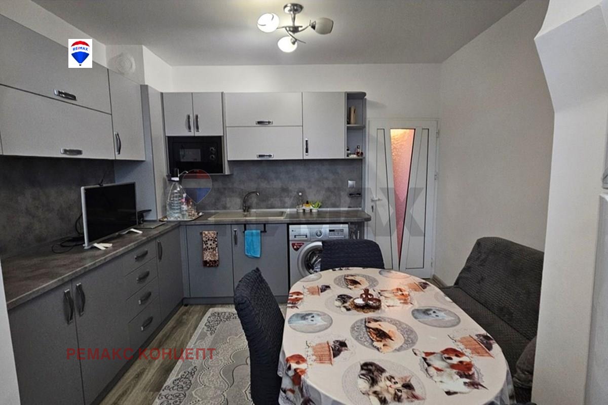 Продава 1-СТАЕН, гр. Шумен, Боян Българанов 2, снимка 4 - Апартаменти - 54938895