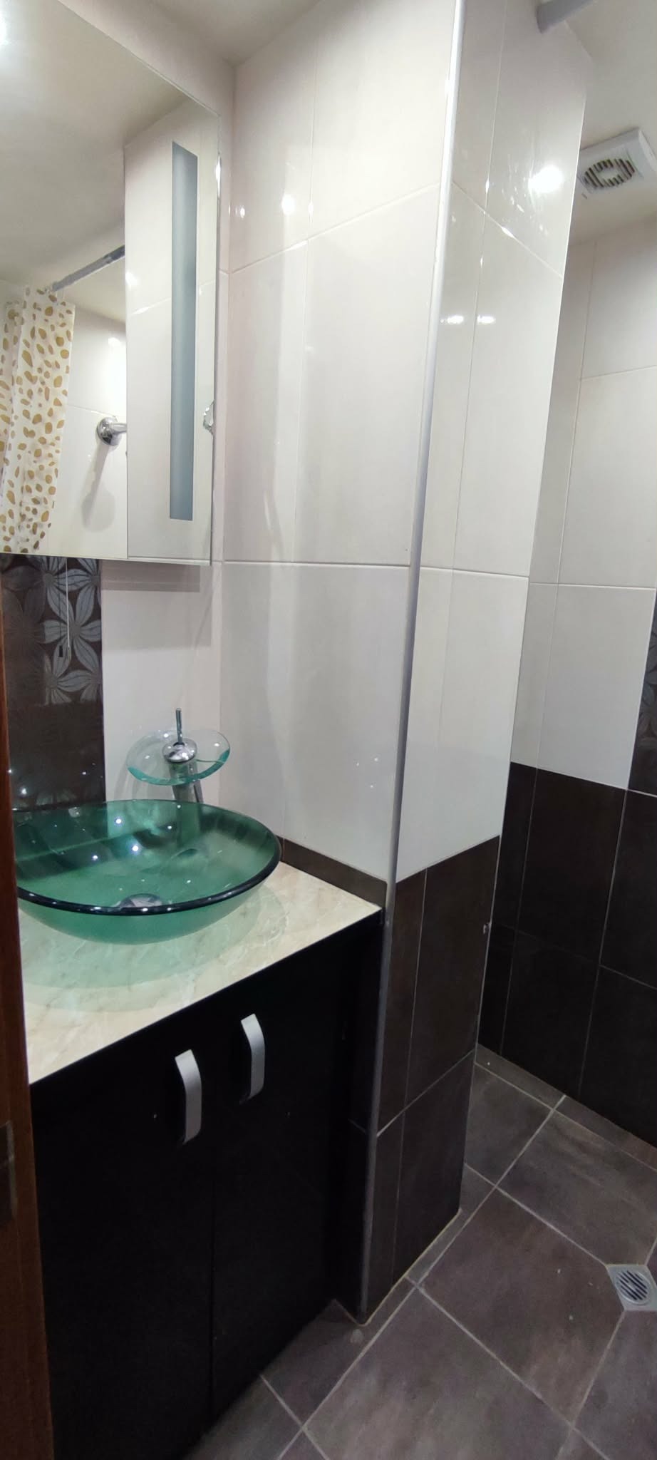 Продава 3-СТАЕН, гр. Велико Търново, Колю Фичето, снимка 13 - Апартаменти - 54299175