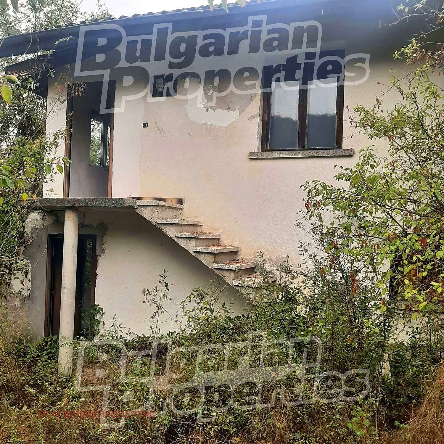 Продава ВИЛА, с. Джурово, област София област, снимка 2 - Вили - 51978932
