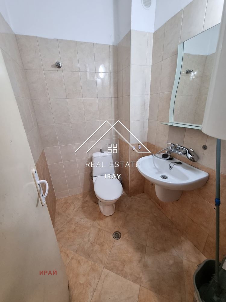 Te koop  Studio Stara Zagora , Tsentar , 50 m² | 40102171 - afbeelding [16]