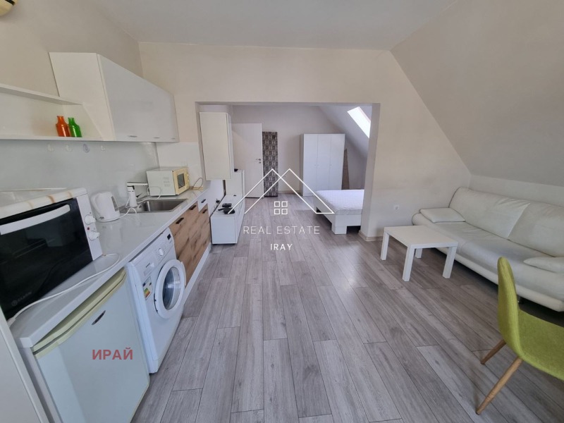 Te koop  Studio Stara Zagora , Tsentar , 50 m² | 40102171