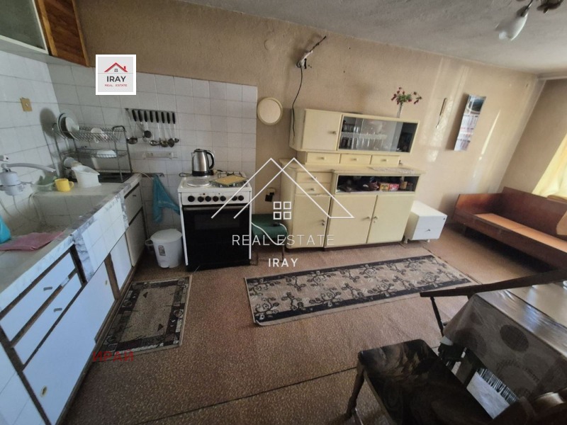 Продава КЪЩА, с. Крумово, област Пловдив, снимка 9 - Къщи - 53464630