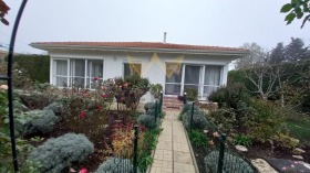 Casa Socolovo, regiunea Dobrich 1