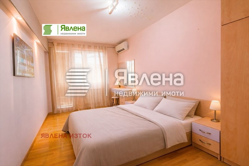 Продава 3-СТАЕН, гр. София, Център, снимка 5 - Апартаменти - 53804414