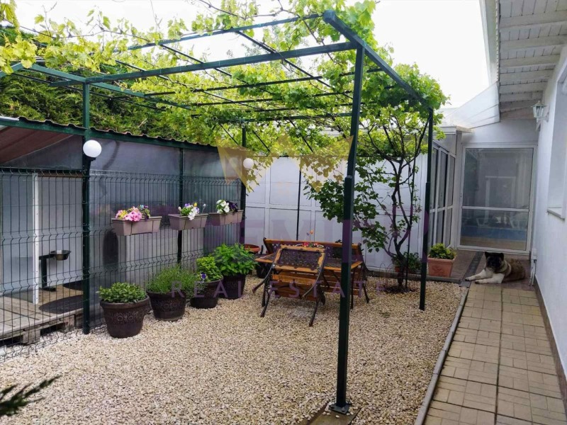 Na prodej  Dům oblast Dobrich , Sokolovo , 150 m2 | 28953175 - obraz [6]