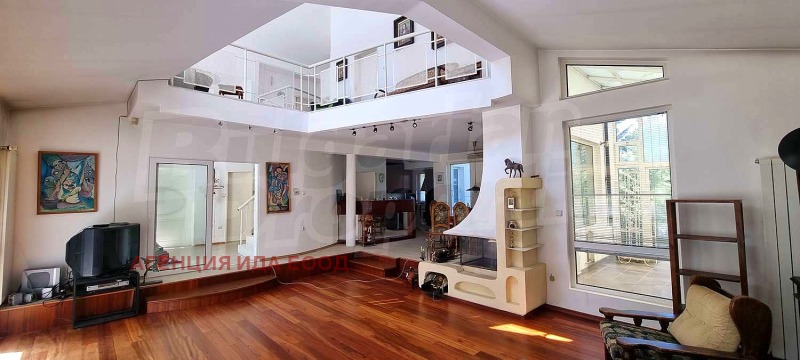 In vendita  Casa Sofia , v.z.Simeonovo - Dragalevtsi , 400 mq | 89727534 - Immagine [5]