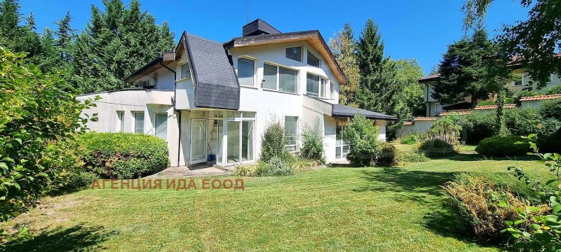 In vendita  Casa Sofia , v.z.Simeonovo - Dragalevtsi , 400 mq | 89727534