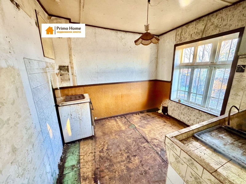 Продава КЪЩА, с. Сандрово, област Русе, снимка 11 - Къщи - 52599683