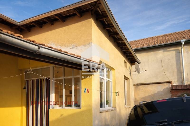 Продава КЪЩА, гр. Долни Дъбник, област Плевен, снимка 4 - Къщи - 53416667