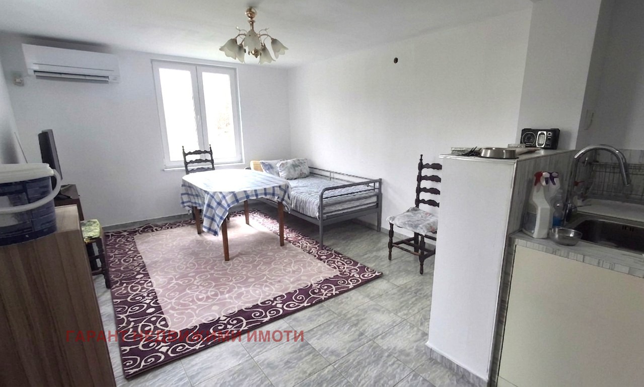 Продава КЪЩА, гр. Габрово, Чехлевци, снимка 4 - Къщи - 54065488