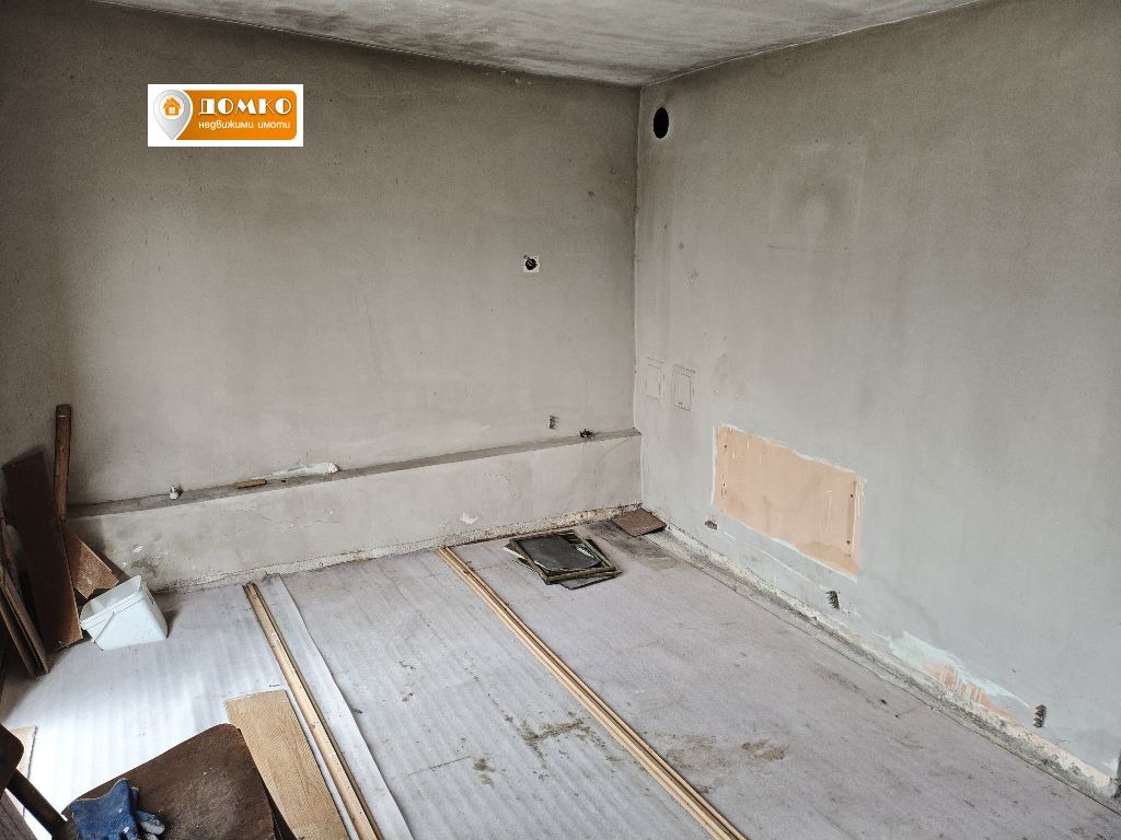 Продава КЪЩА, с. Звъничево, област Пазарджик, снимка 9 - Къщи - 54203354