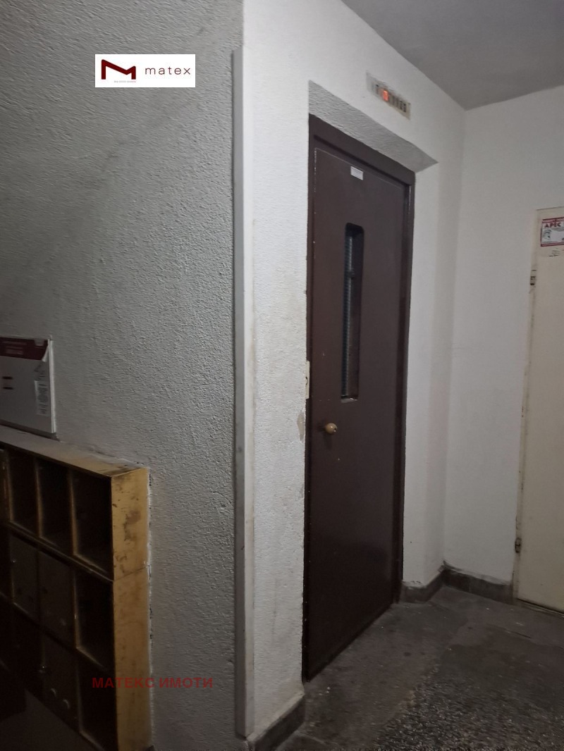 Till salu  Studio Varna , Kaisieva gradina , 48 kvm | 79490374 - bild [11]