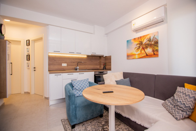 Продава 1-СТАЕН, гр. София, Център, снимка 6 - Апартаменти - 54351969