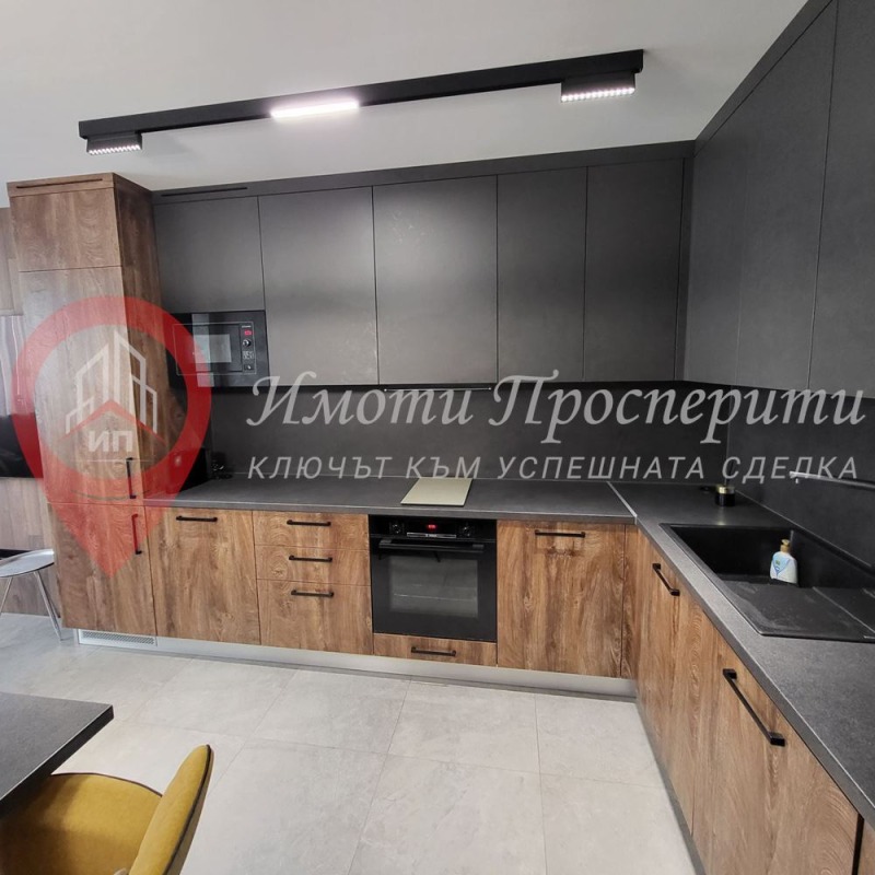 Продава 3-СТАЕН, гр. Перник, Изток, снимка 2 - Апартаменти - 52571382