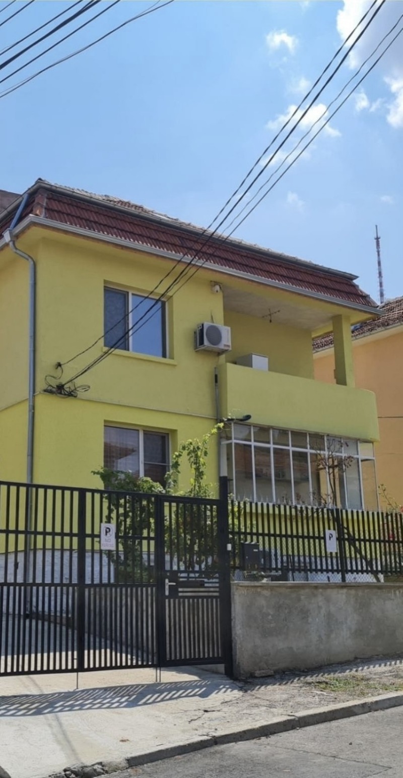 Продава  Етаж от къща град Русе , Дружба 2 , 106 кв.м | 45023080