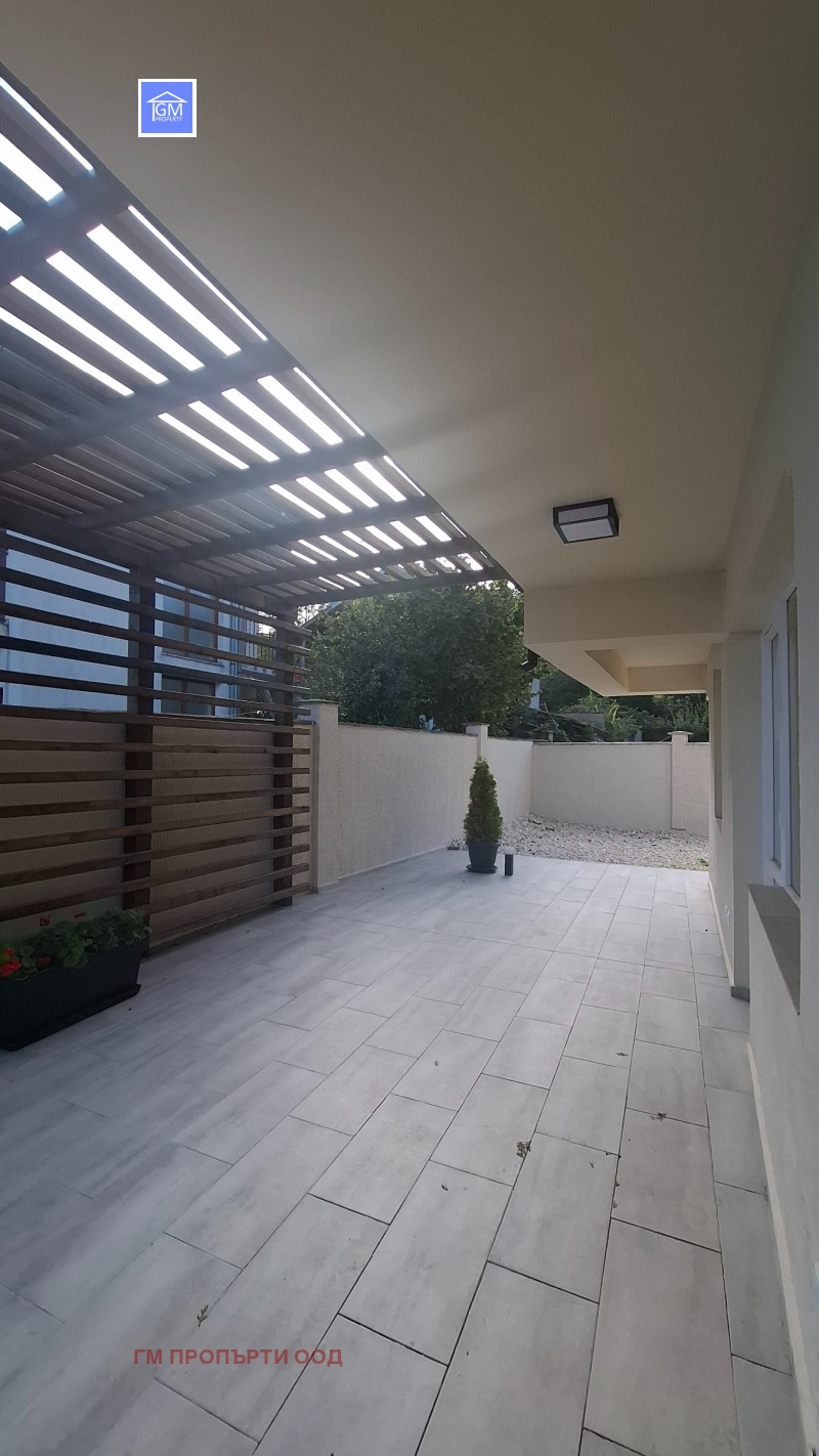 Продава КЪЩА, гр. Балчик, област Добрич, снимка 15 - Къщи - 53491947